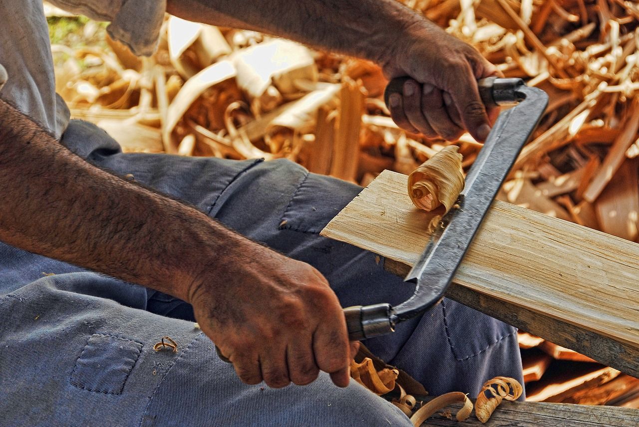 Najbardziej przydatne ręczne narzędzia do drewna