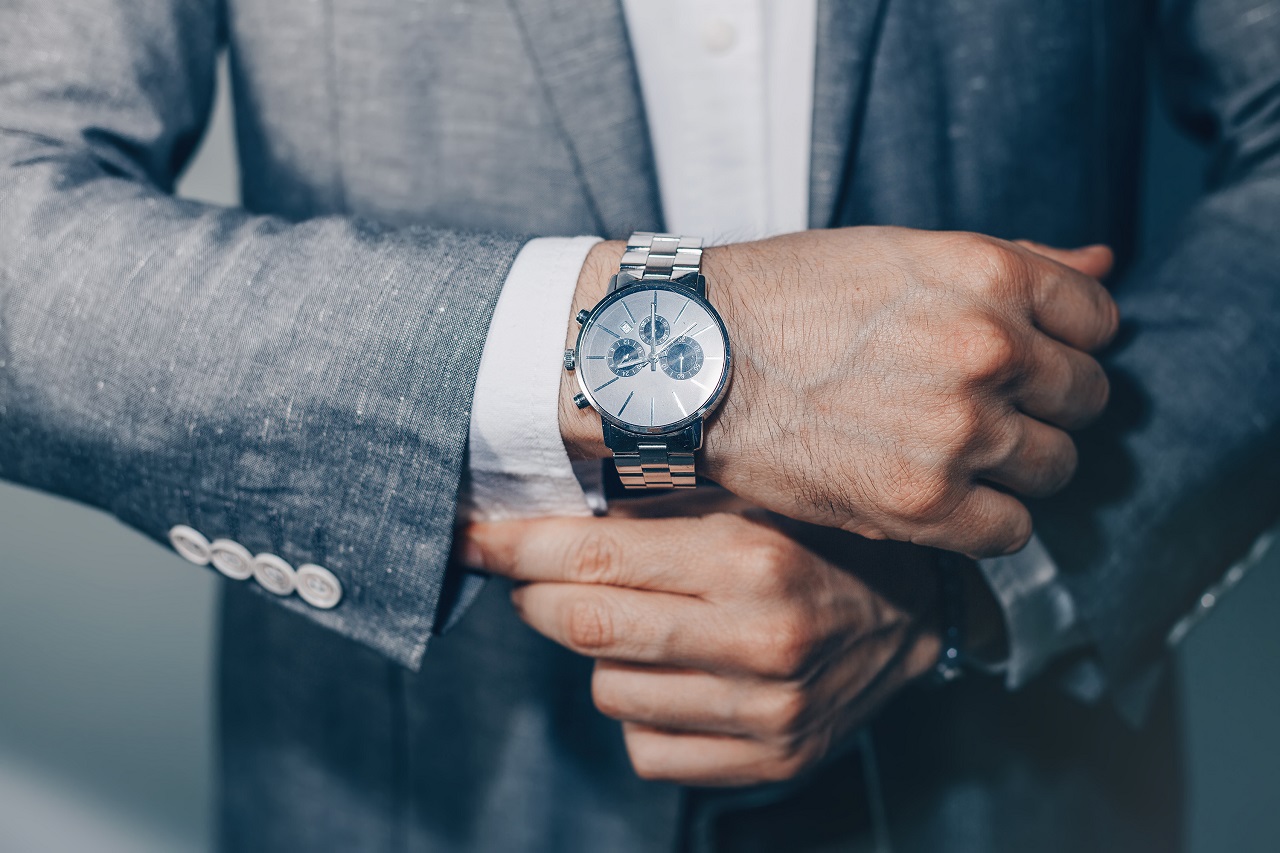 Jakie cechy powinien posiadać męski zegarek?