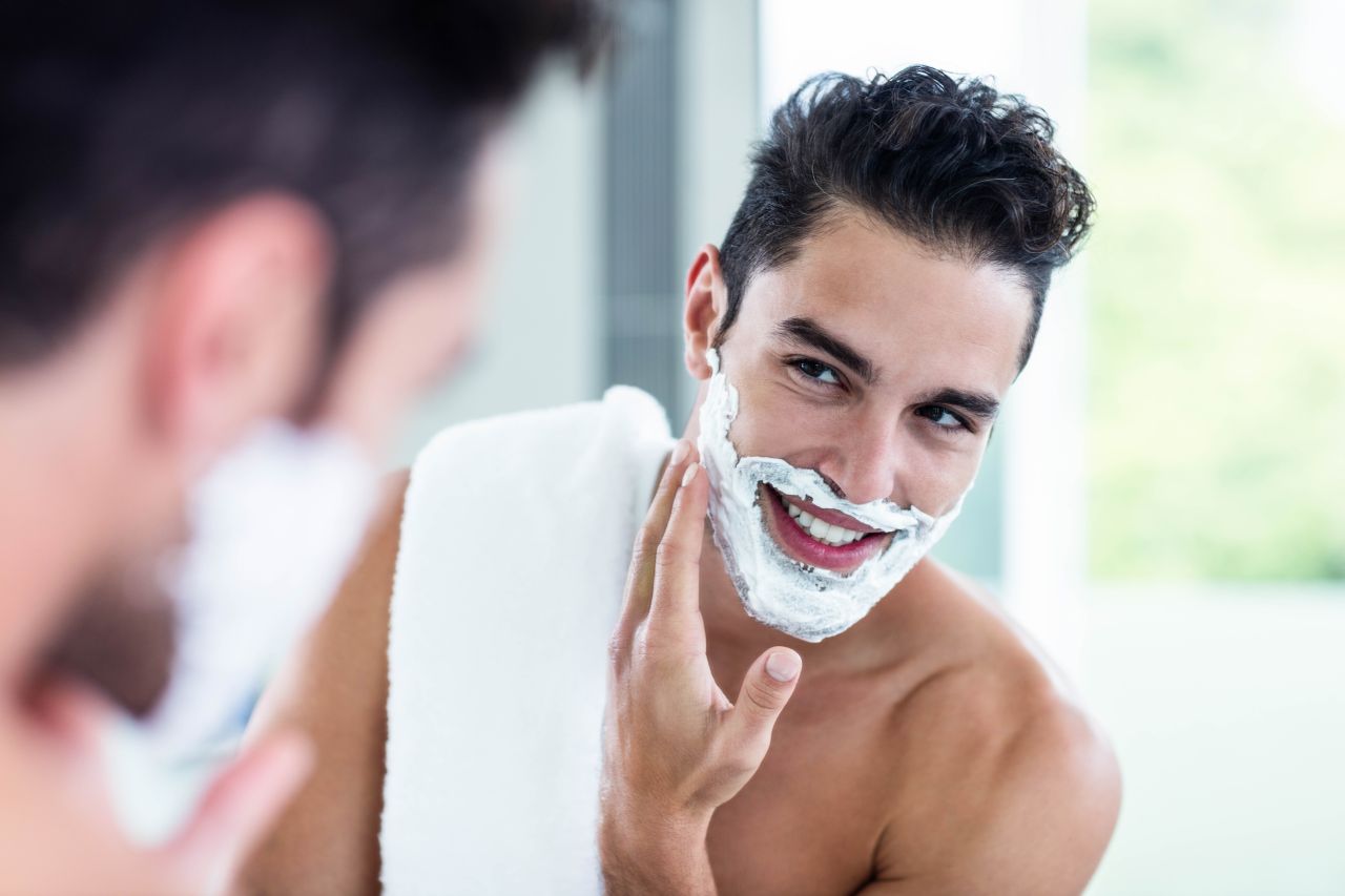 Podstawowe kosmetyki do pielęgnacji twarzy u mężczyzn